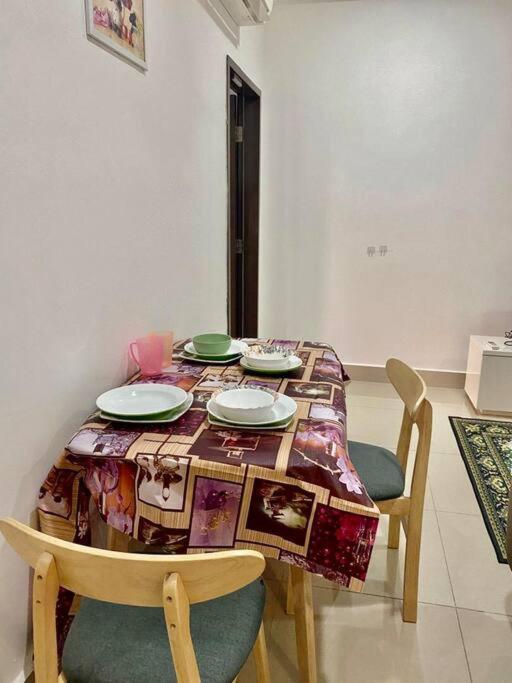 Cozy Shaftsbury Netflix Tv Box Pakin Wifi King Bed Netflix Wifi Free Parking 1116 Cyberjaya